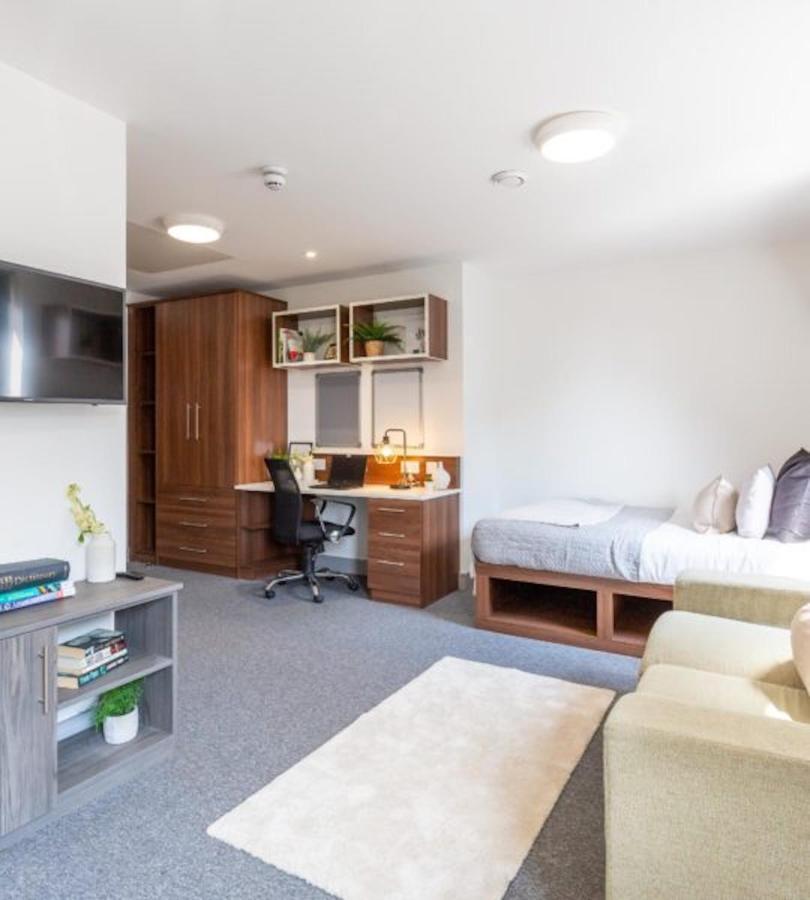 Vibrant Rooms For Students Only, Leeds - Sk Kültér fotó